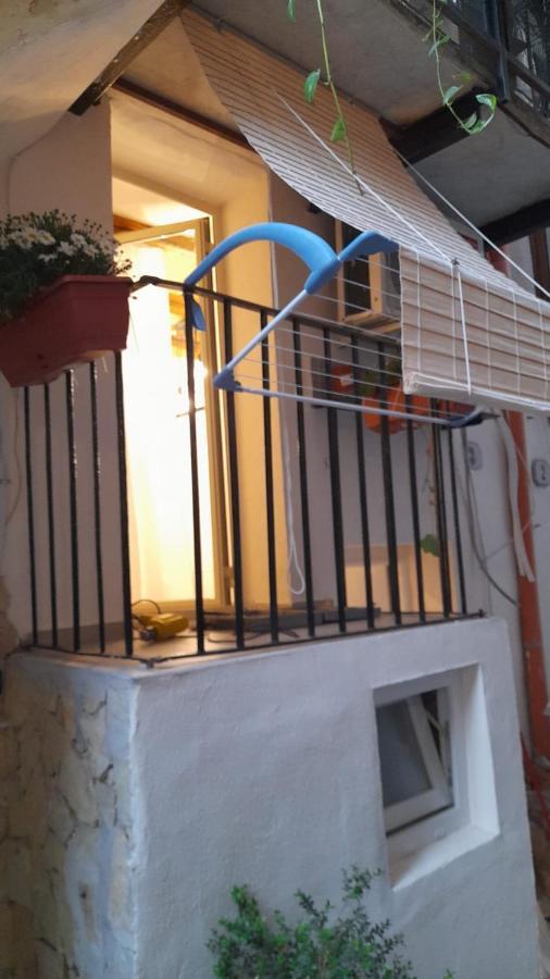 Casa Vacanza Gio パレルモ エクステリア 写真