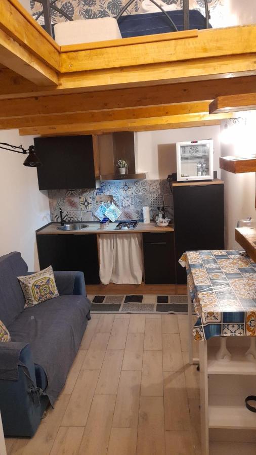 Casa Vacanza Gio パレルモ エクステリア 写真